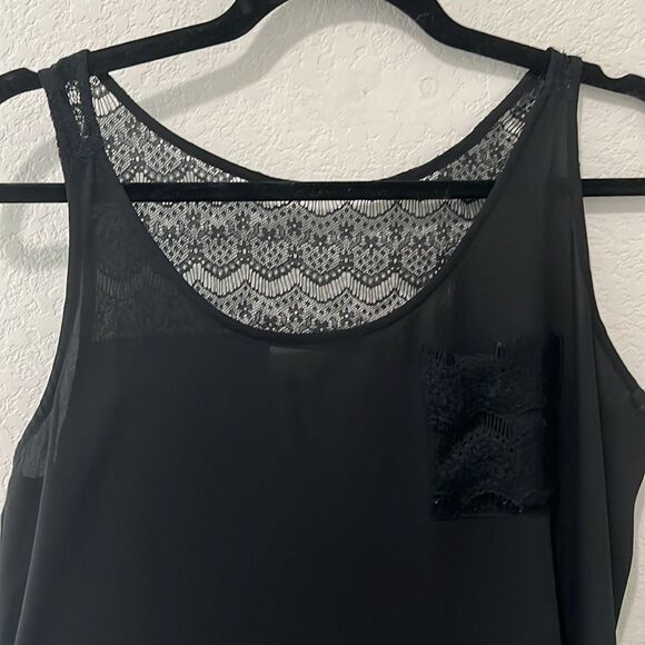 LOFT Sleeveless Lace Back and Pocket Camisole, Black, Size S - Picture 2 of 6